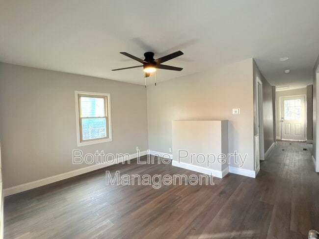 Foto del edificio - 613 Dr M.L.K. Jr. Way