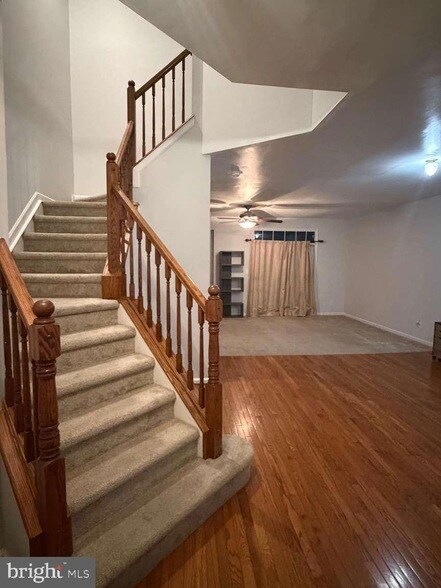 Building Photo - 364 Tuvira Ln