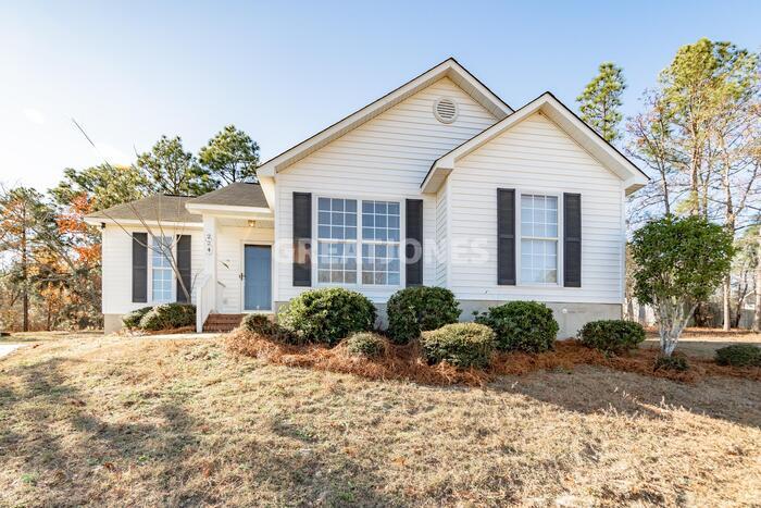 Foto principal - 224 Bridleridge Rd