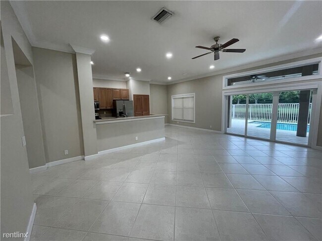 Foto del edificio - 4 br, 2.5 bath House - 3790 Falcon Ridge Cir