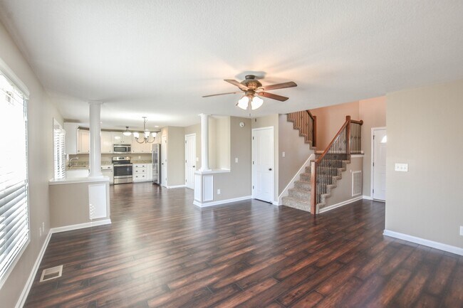 Building Photo - Pet Friendly in Fox Crossing!