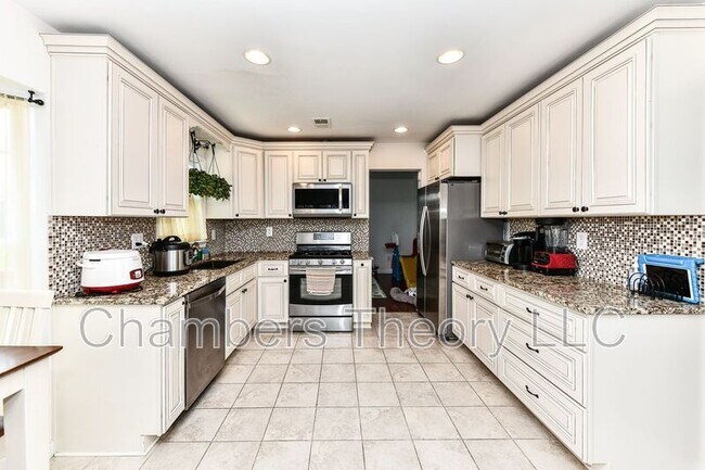 Building Photo - 14507 William Carr Ln