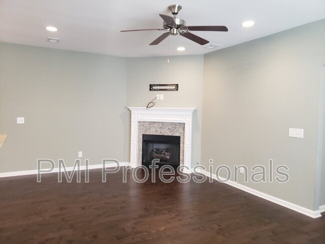 Building Photo - 2293 Cason Ln