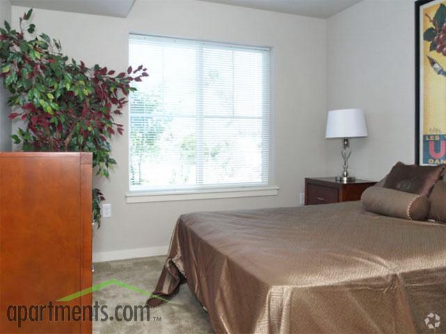 Bedroom - Camas Ridge Apartments