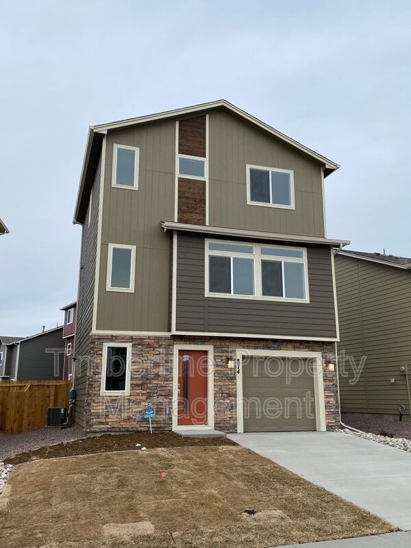 Photo - 874 Grissom Dr. House