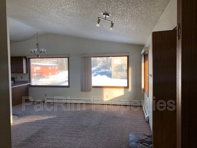 Building Photo - 3700 Gardner St