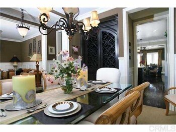 Foto del edificio - 982 Silver Oak Pl