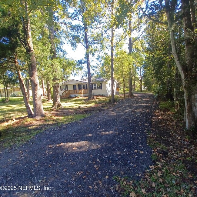 Foto del edificio - 6343 Ortega Farms Blvd