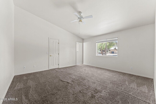 Building Photo - 2110 W Terrace Dr