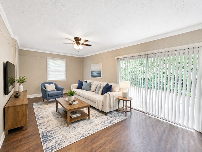 Building Photo - 2928 Belleau Ln SE