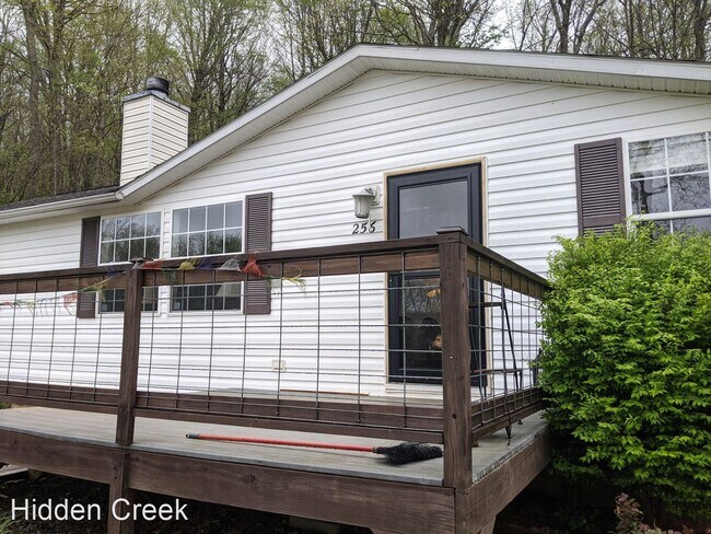 Building Photo - 3 br, 2 bath House - 256 Fair Oaks Court