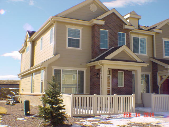 Primary Photo - WOW!!! 3 bedroom Boyd Pond Townhome in Arvada
