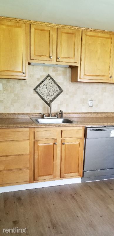 Foto del edificio - 3 br, 1 bath House - 9822 Glendale Rd
