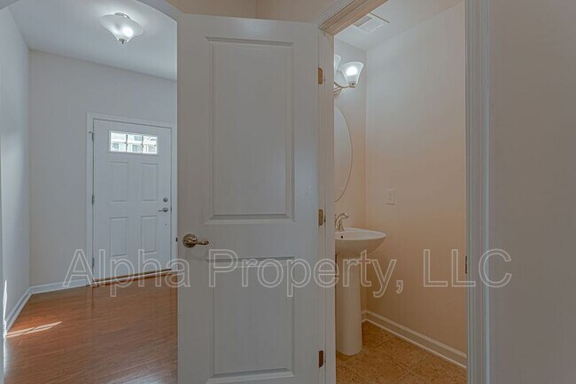 Foto del edificio - 438 Christiane Way