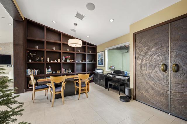 Foto del edificio - 353 Crestview Dr