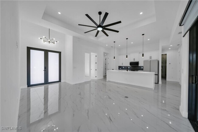 Foto del edificio - 903 NE 23rd St