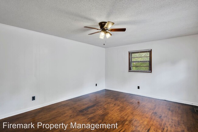 Building Photo - 3 br, 2 bath House - 885 Gaither Avenue