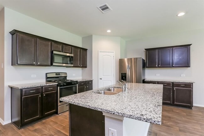 Building Photo - 2407 Georgina Falls Dr