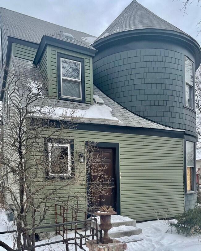 Foto del edificio - 2121 11th Ave S