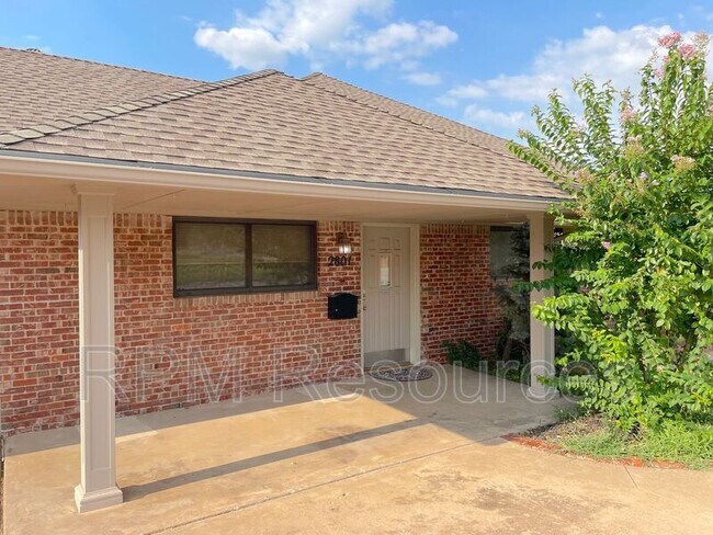 Building Photo - 2801 NW 58th St
