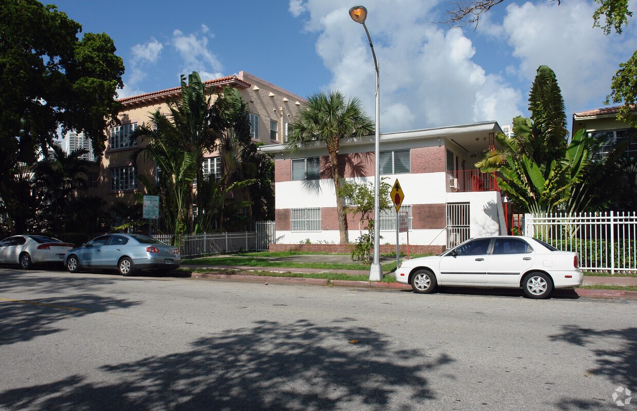 Foto del edificio - Gayle Apartments