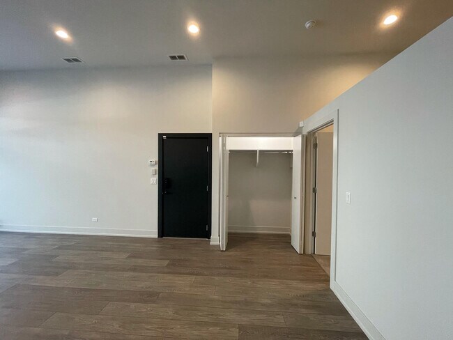 Foto del edificio - 849 N Larrabee St