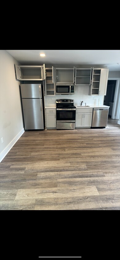Foto principal - 28 E Water St