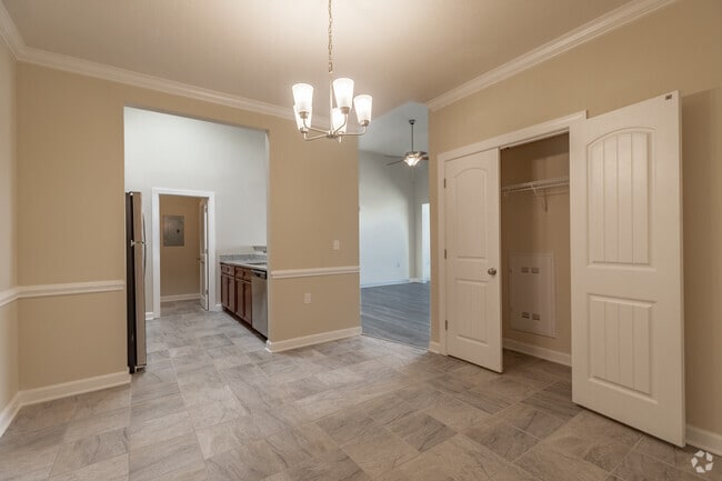 3BR, 2BA - Entrance/Dining Area - Palisades of Wake Forest