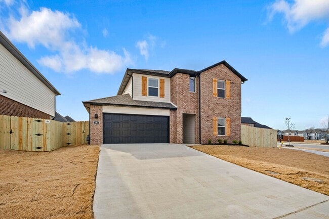 Photo - 151 S Maroon Ave Apartment