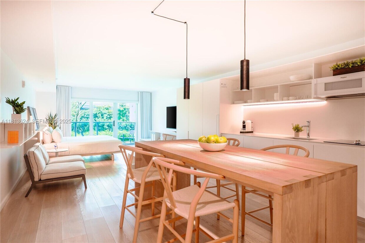 Primary Photo - 291 Bal Bay Dr