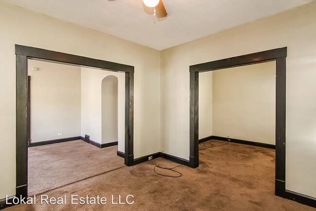 Building Photo - 3267 W 38th St