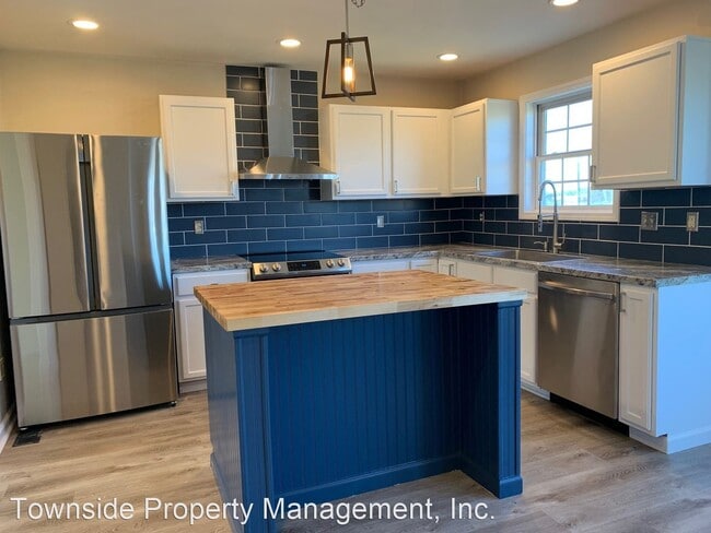 Building Photo - 3 br, 2.5 bath House - 165 Tula Circle