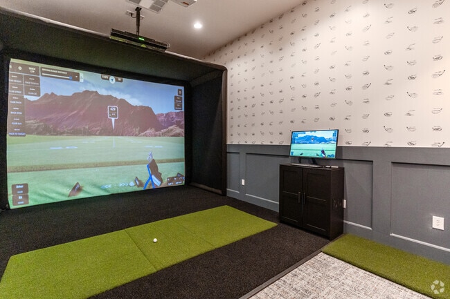 Golf Simulator | Magnolia Hill Apartments - Magnolia Hill