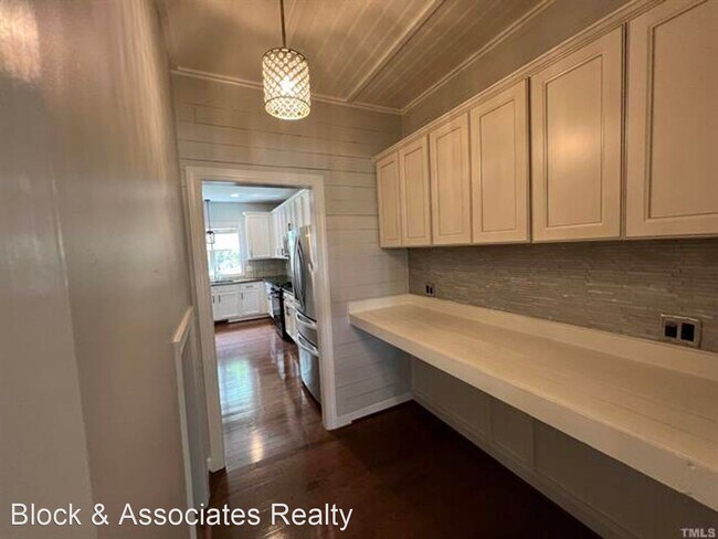 Foto del edificio - 5 br, 3.5 bath House - 332 Covenant Rock Lane