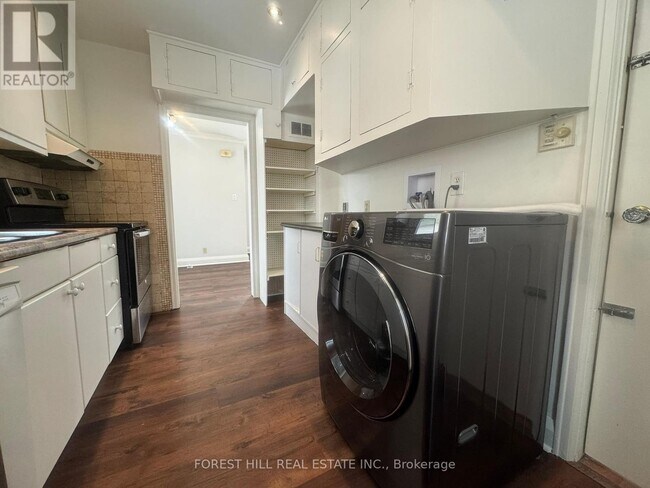 Building Photo - 86 Grandview Ave