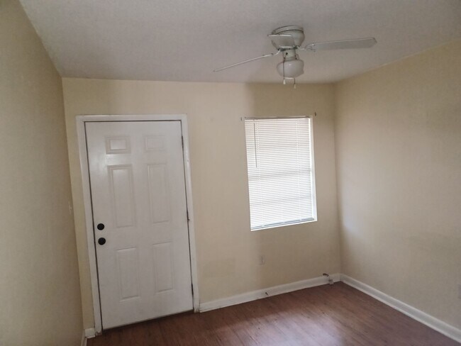 Building Photo - Beautiful 3bd/2ba home ready to rent