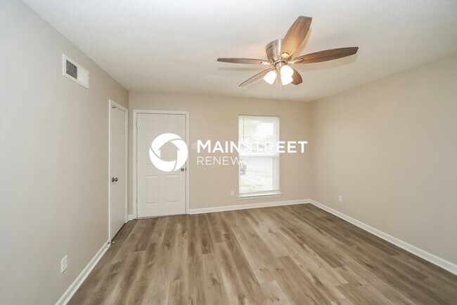 Foto del edificio - 3 Bedroom Pet-Friendly Home in Memphis, TN...