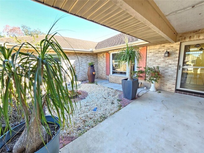 Building Photo - 2088 S Parkton Dr