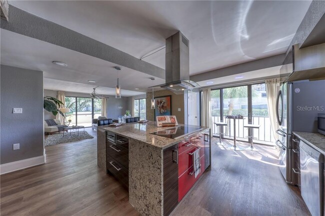 Building Photo - 150 Belleview Blvd