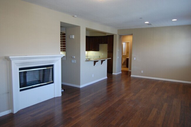 Foto del edificio - Upgraded 2 bedroom/ 2 bath in the heart of...