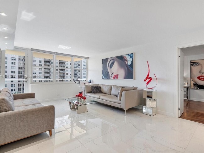 Building Photo - 251 174th St