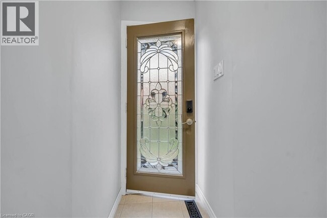 Photo du bâtiment - 88 Glen Lake Crescent