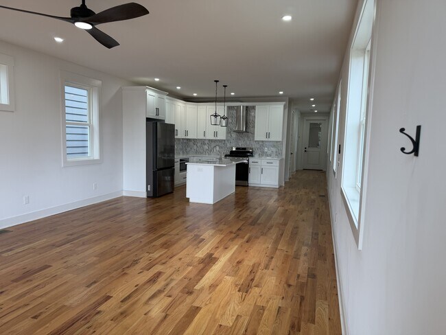 Foto del edificio - 1602 Litton Ave