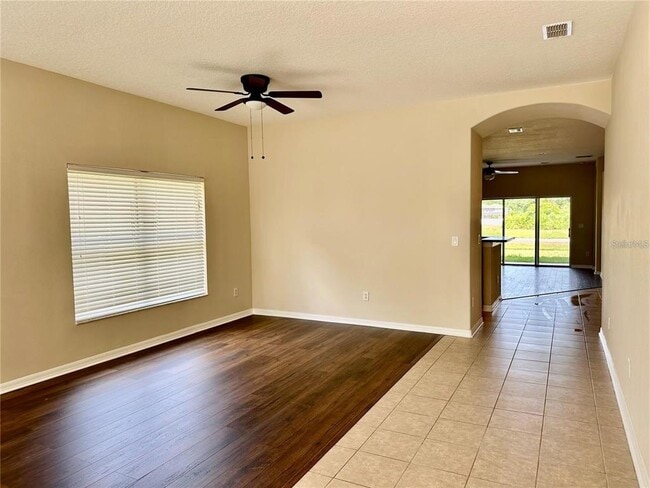 Building Photo - 9249 Edistro Pl