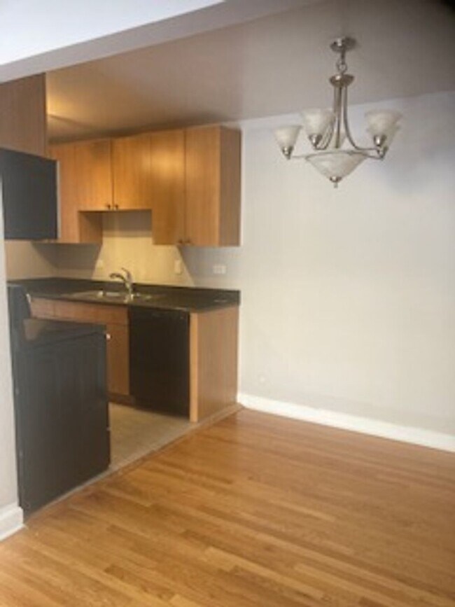 Foto del edificio - Richmond Apartments LLC