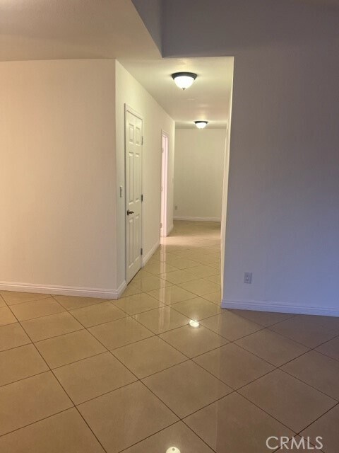 Foto del edificio - 13811 Earl Ave