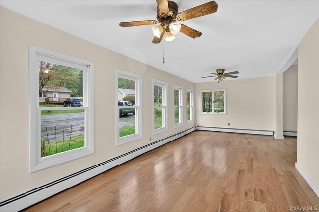 Foto del edificio - 41 Rock Ridge Ave