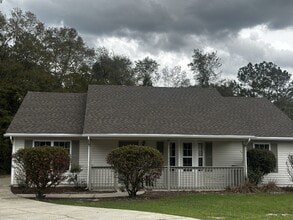 Building Photo - 75 Redwood Track Course