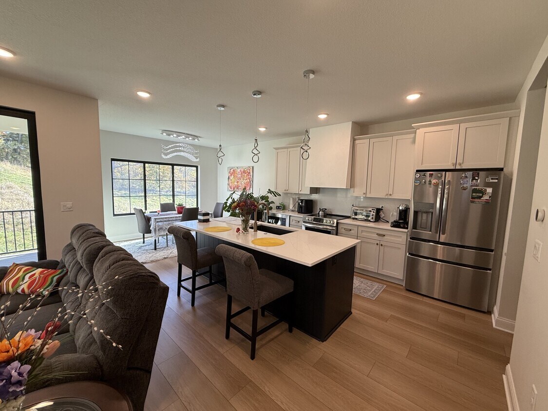 Foto principal - 14147 Wilden Dr