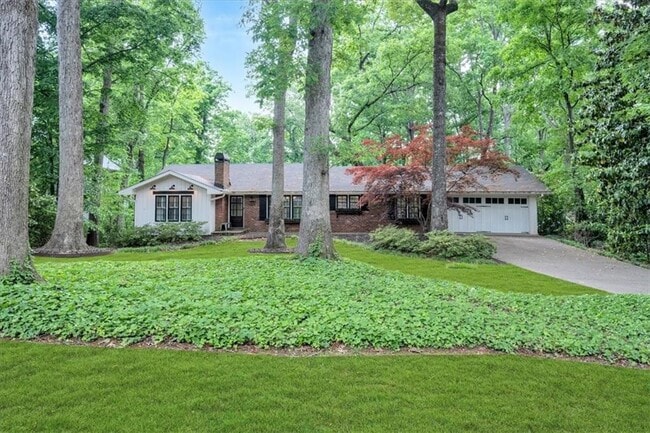 Building Photo - 5592 Colton Dr NE